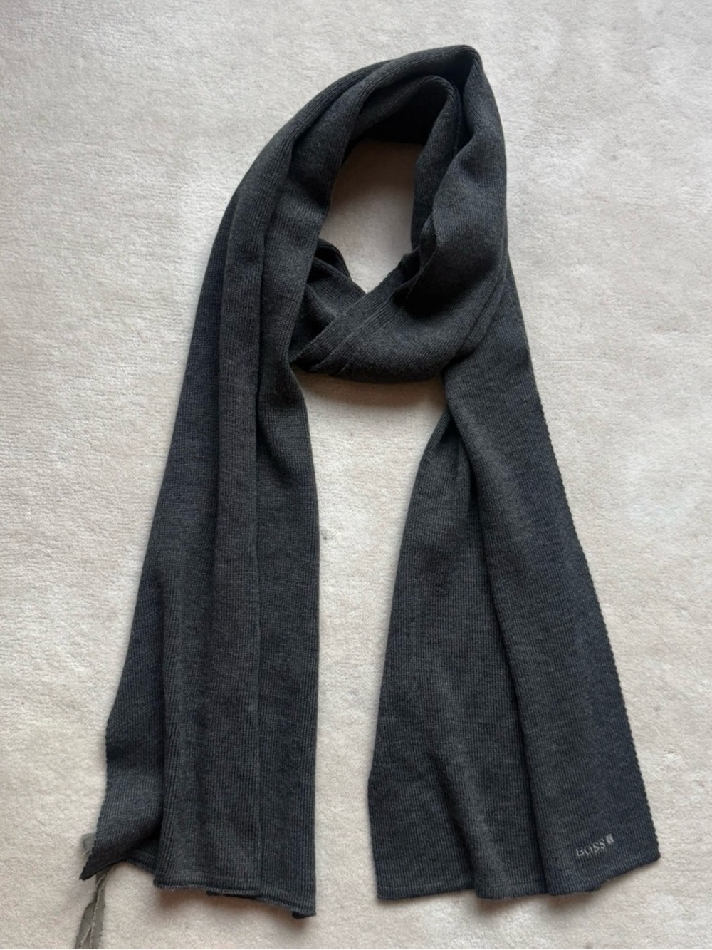 BOSS Hugo Boss Men’s Charcoal Gray Wool Scarf NWT